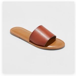 Universal Thread brown slide sandals